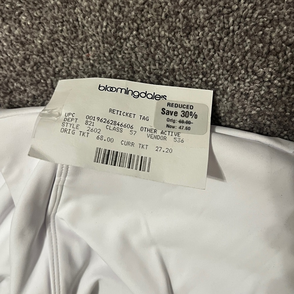 NWT Aqua Athletic White Skirt W/Built-in Shorts Size Medium - Picture 4 of 4